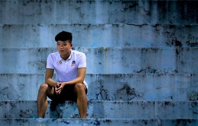 Thủ môn Phí Minh Long: 'Ở vào vị trí này thì phải chấp nhận thôi'