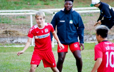 Lịch thi đấu bóng đá hôm nay 25/12: HAGL đấu Hồng Lĩnh Hà Tĩnh