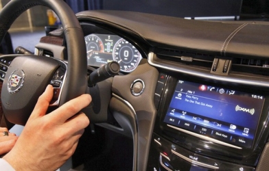 5 tính năng tiện ích trên ô tô 'tài mới' thường lãng quên