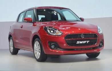 Suzuki Swift 2018 giá từ 499 triệu đồng, thêm lựa chọn giá rẻ cho người Việt
