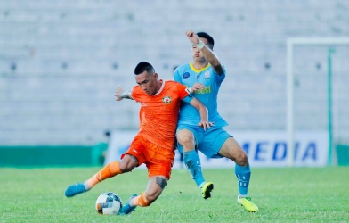 Cầu thủ Khánh Hòa dọa bỏ thi đấu vì bị nợ lương