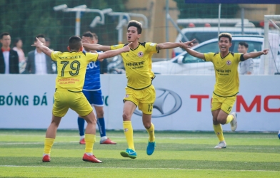 Gia Việt khó, có Thiện 'nhỏ'