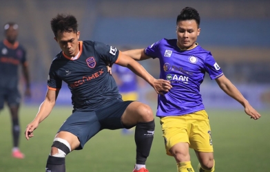 Trung vệ B.Bình Dương: 'HLV Phan Thanh Hùng giúp đội bóng đoàn kết hơn'