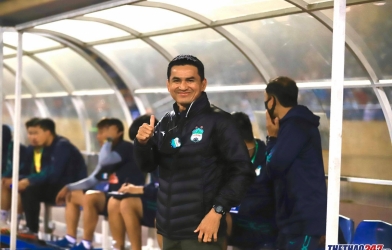 HLV Kiatisak nói gì khi giúp HAGL tiếp tục bay cao?