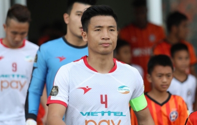 Cái tên nào đủ sức thay thế 'lá chắn thép' Bùi Tiến Dũng?