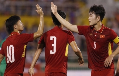 Báo Hàn có nhận định bất ngờ về 'gà cưng' nhà bầu Đức