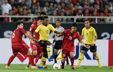 Đối thủ của Việt Nam sốc vì án phạt của cầu thủ nhập tịch