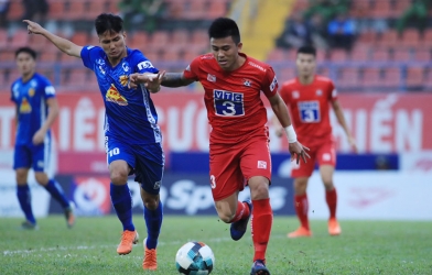 HLV Quảng Nam cam kết tương lai dù đội bóng xuống hạng