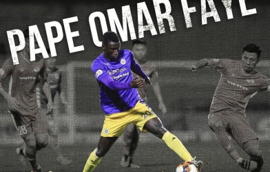Hà Nội FC nói lời chia tay Pape Omar khi V.League 2020 hạ màn
