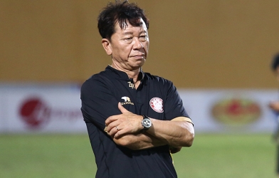 VIDEO: HLV Chung Hae Seong nói lời chia tay CLB TP.HCM