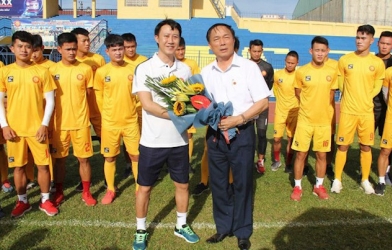 Điểm lại những phát ngôn gây sốc của bầu Đệ 