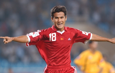 Nối gót Văn Quyến, 'sát thủ' một thời dẫn dắt U21 Đồng Tháp