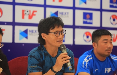 VIDEO: Cựu trợ lý HLV Park và 'cơn gió lạ' - Hallmen Hồ Chí Minh