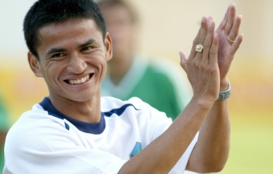 Báo Thái Lan nhận định thế nào về 'đại kình địch' của Zico Thái?