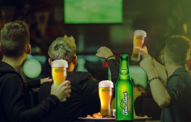 Bia Trúc Bạch - Nét văn hóa truyền thống trở mình trong hơi thở hiện đại