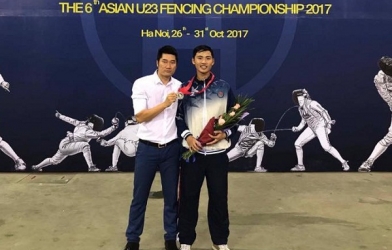 Vũ Văn Hùng giành HCB châu Á lịch sử cho đấu kiếm Việt Nam
