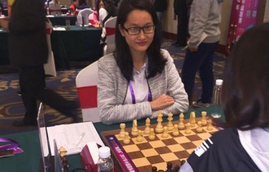 Kim Phụng cầm hòa kỳ thủ hạng 3 nữ, đánh bại số 17 TG