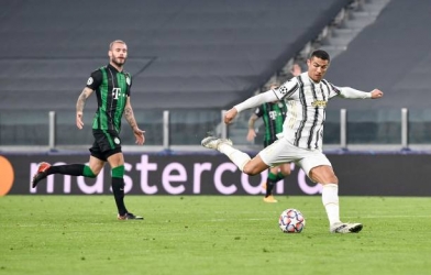 Video bàn thắng Juventus 2-1 Ferencvaros: Siêu phẩm Ronaldo