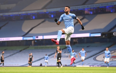 Video bàn thắng Man City 5-0 Burnley: Cơn mưa bàn thắng