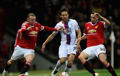 Tin HOT bóng đá 4/12: Cựu sao Ngoại hạng Anh chơi bóng tại V-League?