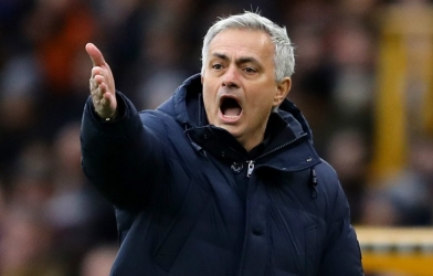 Mourinho cho rằng mình không được đối xử công bằng