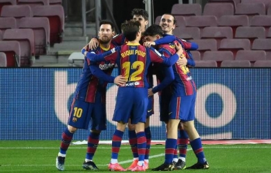 Messi rực sáng giúp Barca đại thắng trên sân nhà