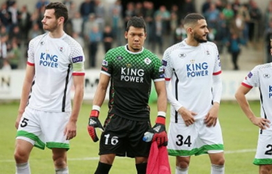 Thi đấu xuất thần, thủ môn ĐT Thái Lan lọt vào ĐHTB giải Bỉ