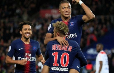 Mbappe lập poker, PSG hủy diệt Lyon trên sân nhà