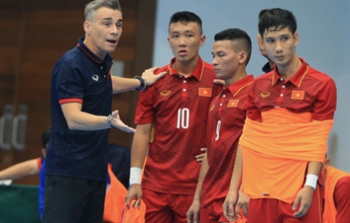 HLV ĐT Futsal Việt Nam lọt danh sách 10 HLV hay nhất thế giới