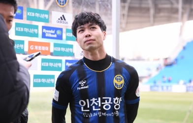 Công Phượng để lại hình ảnh tuyệt đẹp trước ngày rời Incheon