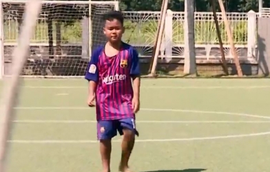 Tài năng đặc biệt, 'Messi Châu Ro' được HAGL đặc cách thi tuyển