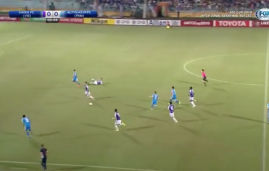 VIDEO: Altyn Asyr mở tỉ số chóng vánh sau sai lầm của Hà Nội