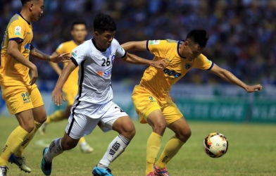 Cựu tuyển thủ U19 tỏa sáng khiến Thanh Hóa rộng cửa xuống hạng
