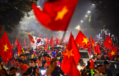 Báo Mỹ nể phục trước tình yêu bóng đá của người Việt Nam