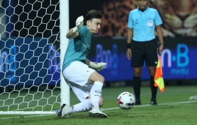 HLV Muangthong chỉ ra lý do luôn tin dùng Văn Lâm