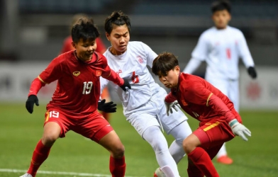 HLV Mai Đức Chung tiết lộ chiến thuật đối đầu với 'chị đại' Hàn Quốc