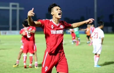 Chân sút cự phách của PVF bày tỏ tham vọng với HLV Troussier