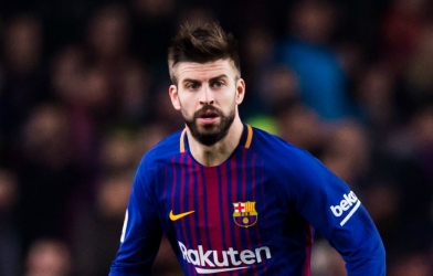 Cãi lời HLV, Pique quyết đến Mỹ