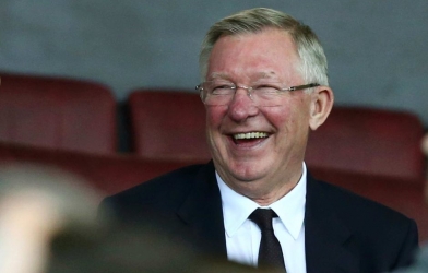 HLV Trung Quốc kể chuyện Sir Alex 'tranh ăn' với cháu