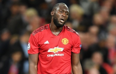 Tưởng rời MU thế nào, Lukaku thua cả 'ông già miễn phí'
