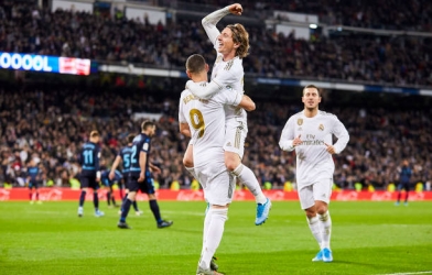 Lội ngược dòng, Real bám sát đại kình địch