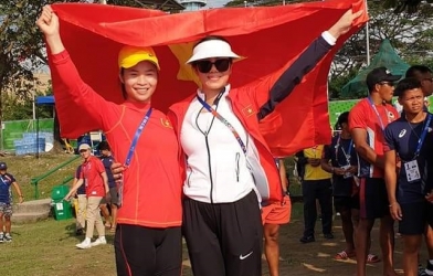 Cú đúp HCV của cô gái bán hàng online trên Facebook