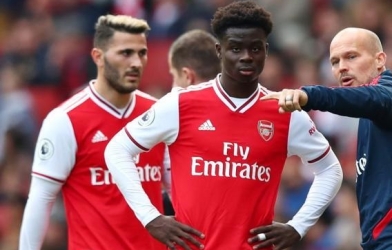 'Vua trụ hạng' ứng cử giúp Arsenal vượt qua khủng hoảng