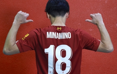 Minamino đến Liverpool để thay ai trên hàng công?