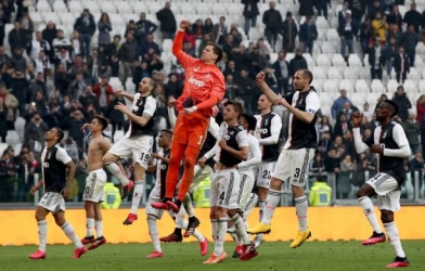 'Kép phụ' Juve thay nhau ghi bàn ngày vắng Ronaldo