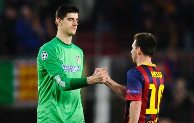 Thủ môn Real bị Barca 'dằn mặt' vì coi thường Messi