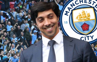 Ông chủ Man City mua CLB khác để dự Cúp C1?
