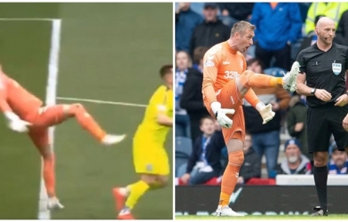 Thủ môn ngã 'chổng vó' khi đạp hụt đối phương