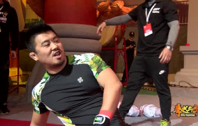 Võ sĩ Việt lật tẩy mánh khóe của Từ Hiểu Đông