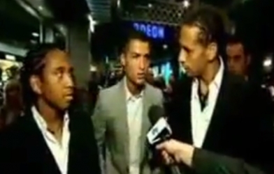 VIDEO: Bạn thân Công Vinh cùng Ronaldo đem Maradona ra làm trò đùa